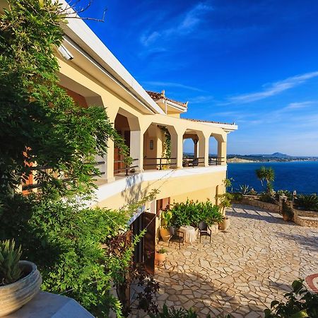 Villa Akros And Suites Keri Екстер'єр фото