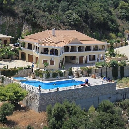 Villa Akros And Suites Keri Екстер'єр фото