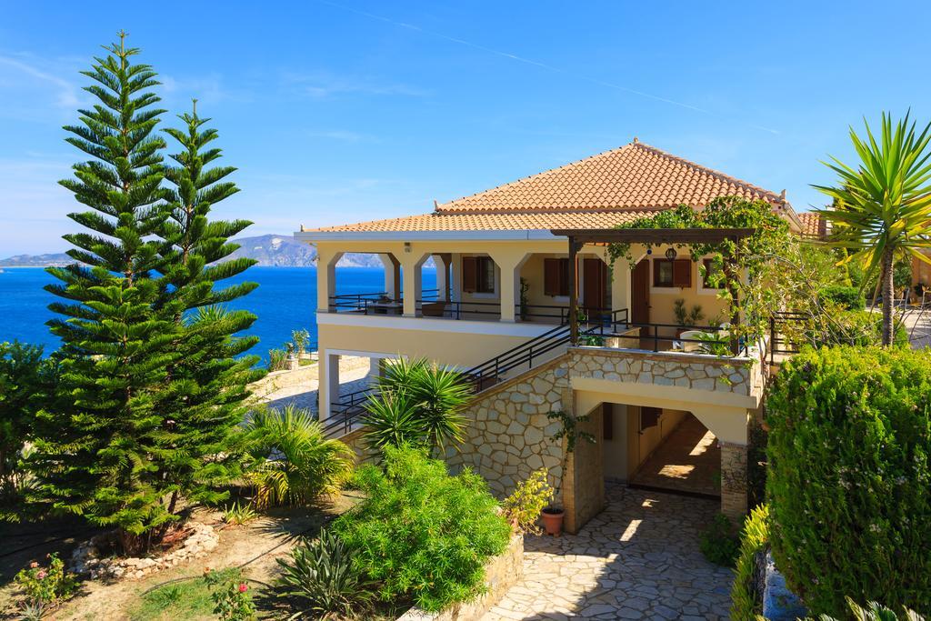 Villa Akros And Suites Keri Екстер'єр фото